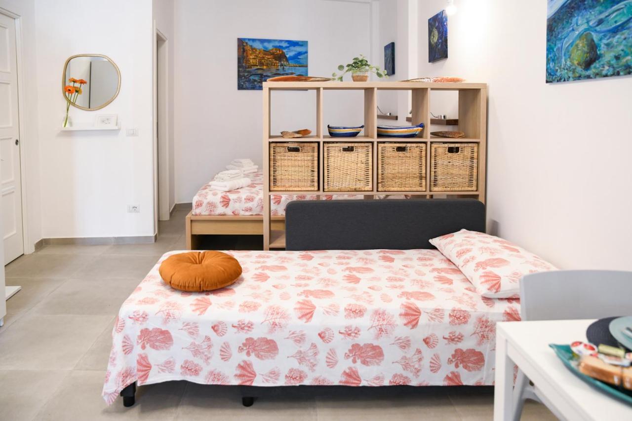Granello Di Sabbia - Chianalea Di Scilla Apartment ภายนอก รูปภาพ
