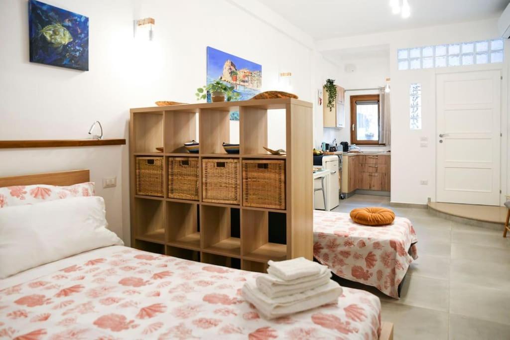 Granello Di Sabbia - Chianalea Di Scilla Apartment ภายนอก รูปภาพ